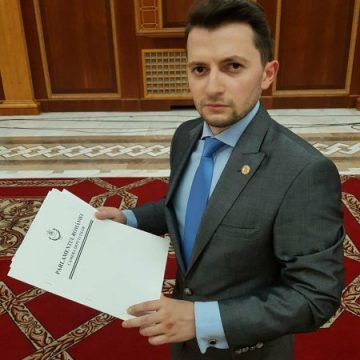 DEPUTATUL DURUȘ AMENDEAZĂ BATJOCURA GUVERNANȚILOR: Proiect legislativ depus pentru anularea inechităților între pensionarii cu grupele I și II