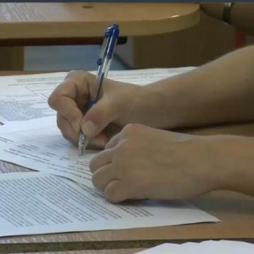 EVALUAREA NAŢIONALĂ 2018: Elevii din clasa a IV-a susţin astăzi prima probă, la limba română EVALUAREA NAŢIONALĂ 2018: Elevii din clasa a IV-a susţin astăzi prima probă, la limba română