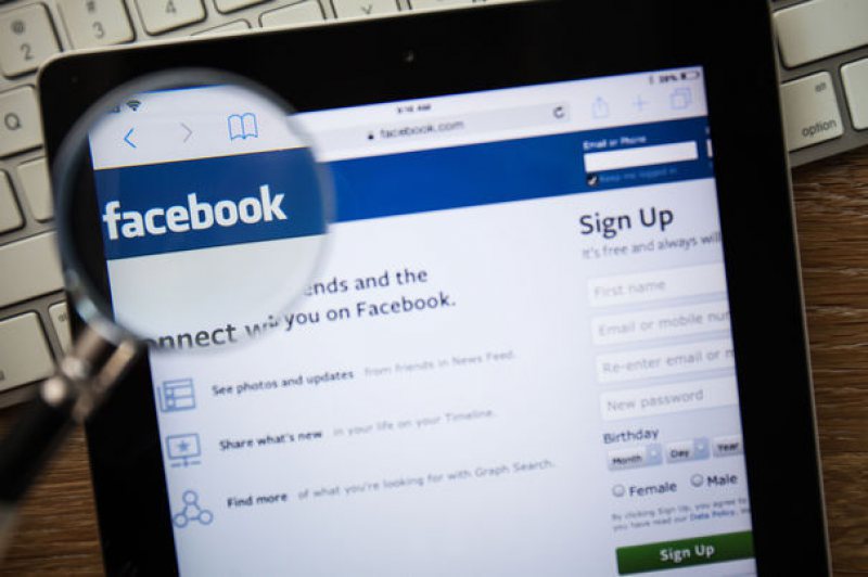 EXPERIMENT: O ţară întreagă blochează accesul la Facebook timp de o lună EXPERIMENT: O ţară întreagă blochează accesul la Facebook timp de o lună