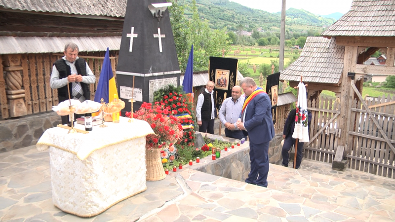 SĂ NU-I UITĂM NICIODATĂ: Manifestări în memoria eroilor neamului SĂ NU-I UITĂM NICIODATĂ: Manifestări în memoria eroilor neamului