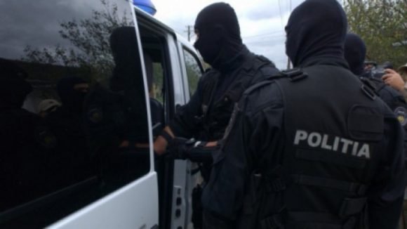 VIDEO | Percheziții în Maramureș VIDEO | Percheziții în Maramureș