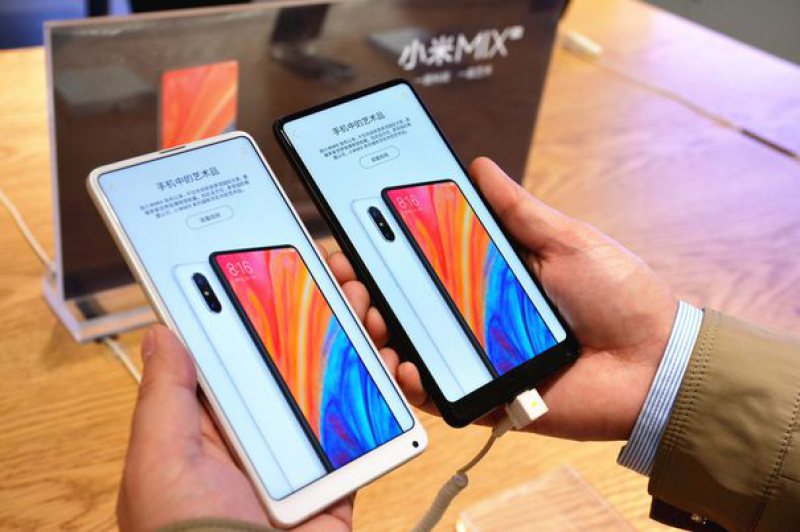 NOUTĂȚI: Unul dintre cei mai cunoscuţi producători de smartphone-uri din lume se extinde cu noi magazine în Europa "pentru a testa apetitul consumatorilor" NOUTĂȚI: Unul dintre cei mai cunoscuţi producători de smartphone-uri din lume se extinde cu noi magazine în Europa "pentru a testa apetitul consumatorilor"