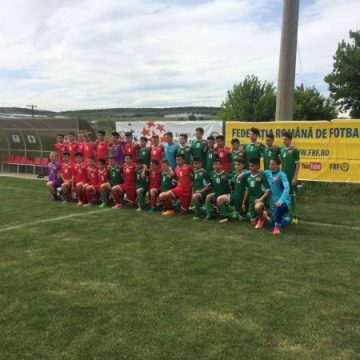 FOTBAL: Un jucător de la Plimob a fost selectat pentru faza finală a Turneului Speranțelor FOTBAL: Un jucător de la Plimob a fost selectat pentru faza finală a Turneului Speranțelor