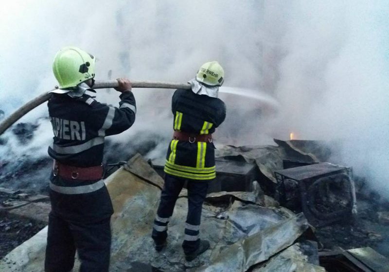IAPA, VALEA CIREŞULUI: O anexă gospodărească a luat foc IAPA, VALEA CIREŞULUI: O anexă gospodărească a luat foc