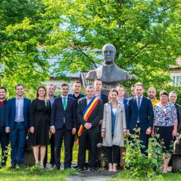 TNL: Deputatul PNL, Mara Mareș, alături de tinerii liberali din Maramureș