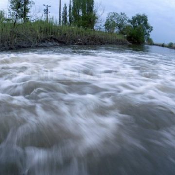 AVERTIZARE METEO: Cod Portocaliu de inundaţii, începând de miercuri seara AVERTIZARE METEO: Cod Portocaliu de inundaţii, începând de miercuri seara