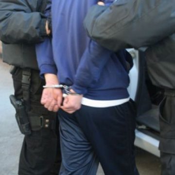 TOT MAI MULTE VIOLENȚE: Încă doi tâlhari au fost reținuți TOT MAI MULTE VIOLENȚE: Încă doi tâlhari au fost reținuți