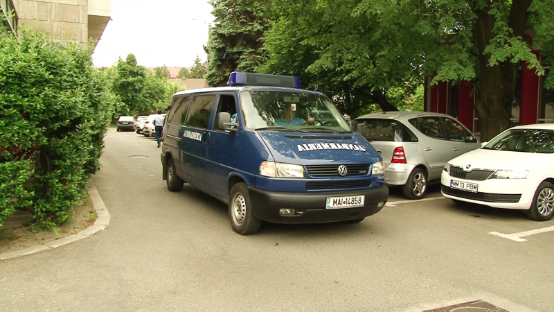 JANDARMII MARAMUREȘENI, LA DATORIE: Misiuni în Ocna Șugatag, Baia Sprie, Lăpuș, Sighet, Vișeu de Sus și la Evaluarea Națională JANDARMII MARAMUREȘENI, LA DATORIE: Misiuni în Ocna Șugatag, Baia Sprie, Lăpuș, Sighet, Vișeu de Sus și la Evaluarea Națională