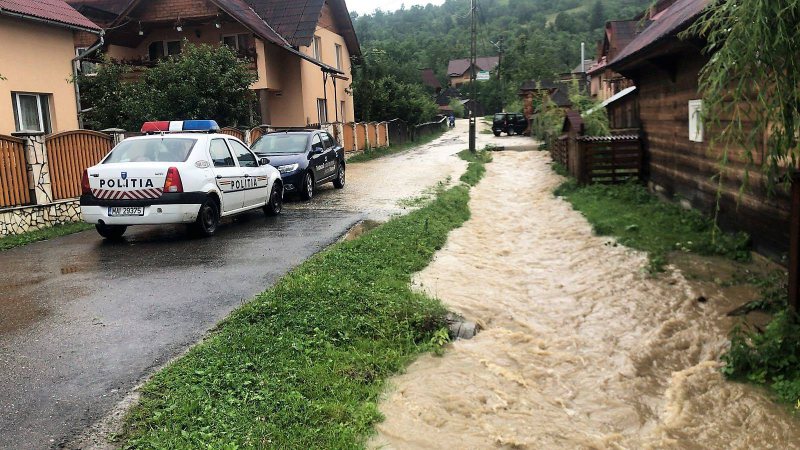 NECAZURI: Mai multe localități maramureșene au fost afectate de inundații NECAZURI: Mai multe localități maramureșene au fost afectate de inundații