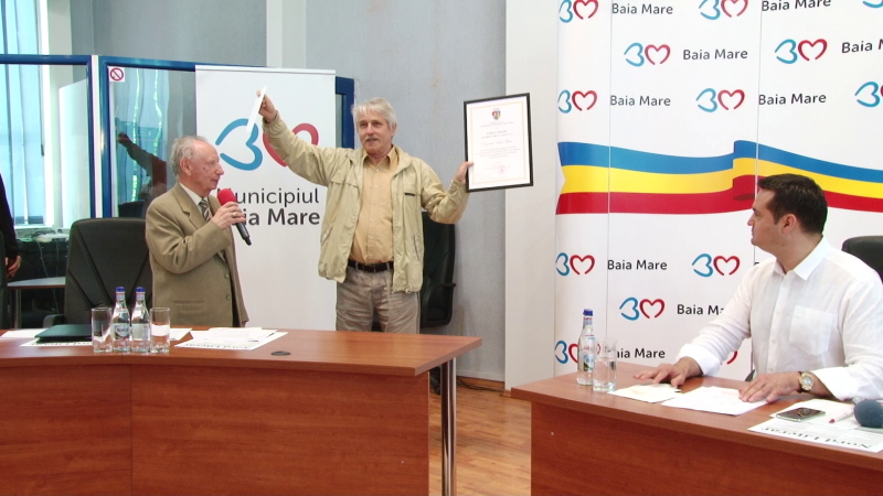 CONDEIE PREȚUITE: S-au dat premii de Ziua Scriitorului CONDEIE PREȚUITE: S-au dat premii de Ziua Scriitorului