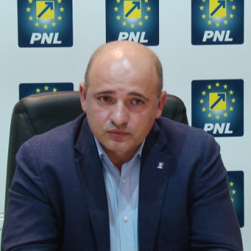 N-O FI TOT DEGEABA? S-a mai căptușit Guvernul cu o moțiune de cenzură