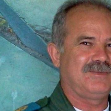 ŞOC: Un celebru comandor român, găsit mort într-un hotel din Franţa ŞOC: Un celebru comandor român, găsit mort într-un hotel din Franţa