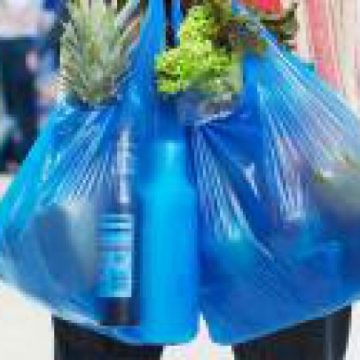 OFICIAL: România renunță la pungile de plastic din această vară. Cu ce vor fi înlocuite OFICIAL: România renunță la pungile de plastic din această vară. Cu ce vor fi înlocuite