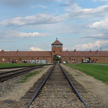 REMEMBER: Ce s-a întâmplat important într-o zi de 15 iunie REMEMBER: Ce s-a întâmplat important într-o zi de 15 iunie