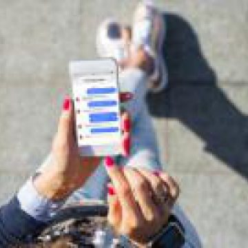 SPECIALIȘTI: Dependența de Facebook, asemănătoare cu adicţia de cocaină. Cât timp petrecut pe internet este prea mult SPECIALIȘTI: Dependența de Facebook, asemănătoare cu adicţia de cocaină. Cât timp petrecut pe internet este prea mult
