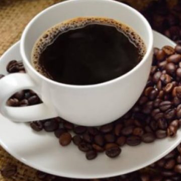 CAFEAUA S-AR PUTEA IEFTINI: Ultimele previziuni arată o creştere semnificativă a producţiei