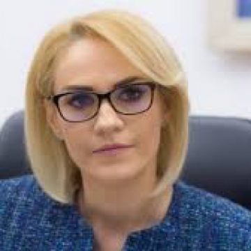 AVEREA GABRIELEI FIREA: Ce salariu câştigă lunar de la Primăria Capitalei AVEREA GABRIELEI FIREA: Ce salariu câştigă lunar de la Primăria Capitalei
