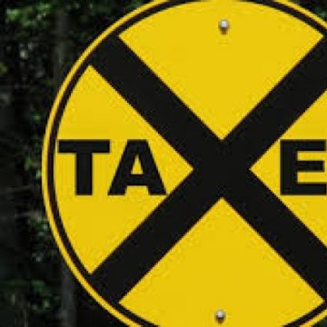 POSIBILE EFECTE: Taxele vamale impuse de Donald Trump pot afecta economia SUA, admite un consilier prezidenţial
