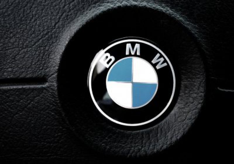 CALCULE: Compania BMW s-ar putea retrage din Marea Britanie din cauza Brexit