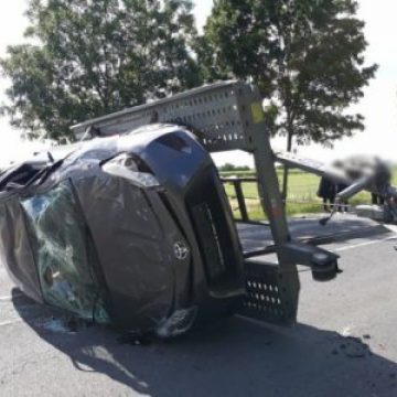 ACCIDENT CU ROMÂNI, ÎN UNGARIA: Cei doi răniţi, spitalizaţi. Unul a fost operat ACCIDENT CU ROMÂNI, ÎN UNGARIA: Cei doi răniţi, spitalizaţi. Unul a fost operat