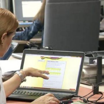 BINE DE ȘTIUT: Decizie a Curții Constituționale privind vârsta de pensionare a femeilor