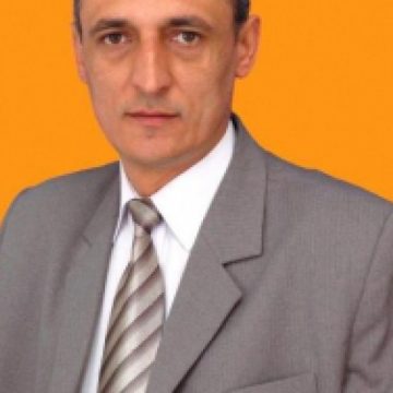 INSTANŢĂ: Electrica obligată să-l repună în funcţie pe fostul deputat PDL Doru Leşe Braşoan INSTANŢĂ: Electrica obligată să-l repună în funcţie pe fostul deputat PDL Doru Leşe Braşoan