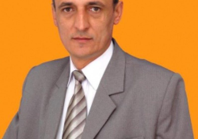 INSTANŢĂ: Electrica obligată să-l repună în funcţie pe fostul deputat PDL Doru Leşe Braşoan INSTANŢĂ: Electrica obligată să-l repună în funcţie pe fostul deputat PDL Doru Leşe Braşoan