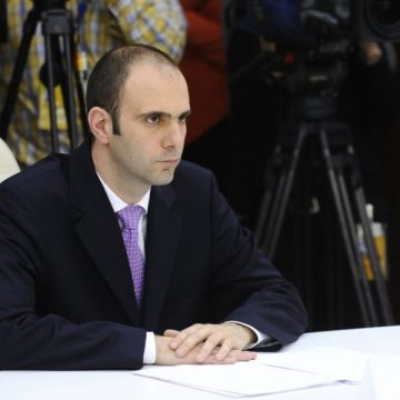 AU PUS MÂNA PE EL: Fostul șef al ANAF, urmărit internațional, a fost arestat în Italia AU PUS MÂNA PE EL: Fostul șef al ANAF, urmărit internațional, a fost arestat în Italia