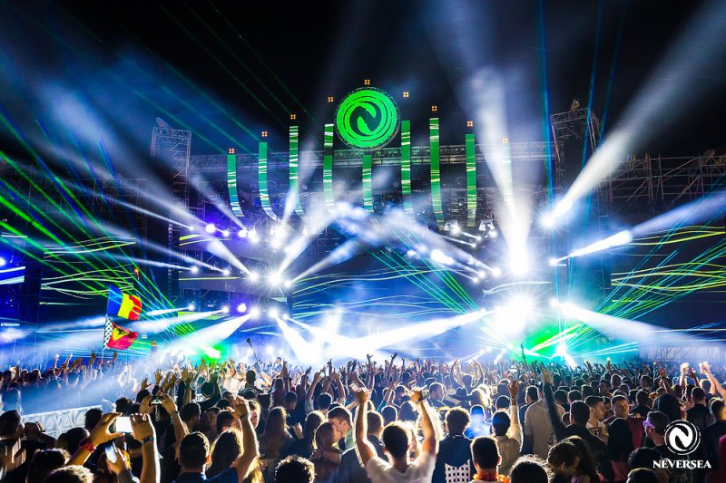 FESTIVAL: Peste 200.000 de spectatori și peste 200 de artiști, la Neversea FESTIVAL: Peste 200.000 de spectatori și peste 200 de artiști, la Neversea