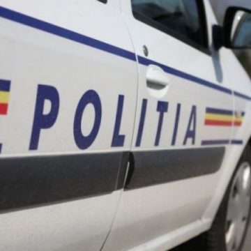 POLIȚIA ÎN ACȚIUNE: 100 de sancţiuni contravenţionale aplicate de poliţiştii rutieri într-o singură zi POLIȚIA ÎN ACȚIUNE: 100 de sancţiuni contravenţionale aplicate de poliţiştii rutieri într-o singură zi