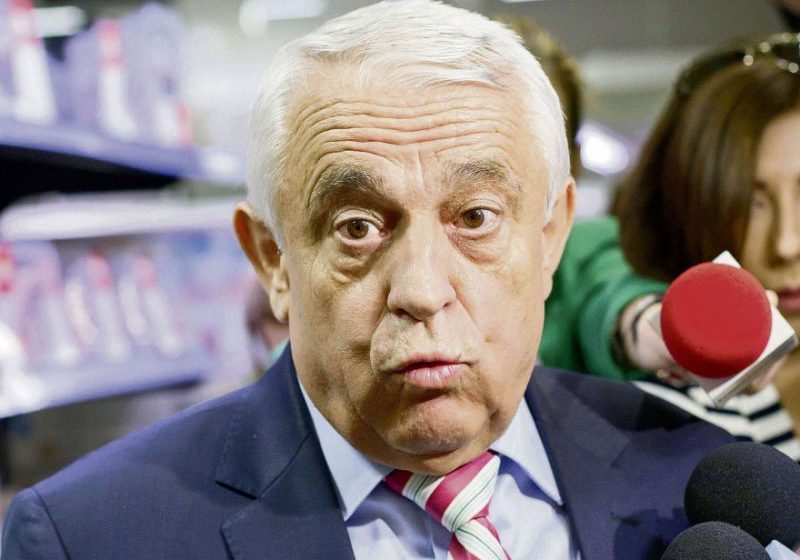 REACȚIE: Petre Daea, după comparaţia privind efectele Holocaustului şi cele ale pestei porcine: Am exprimat doar durerea sufletească, nu am jignit pe nimeni REACȚIE: Petre Daea, după comparaţia privind efectele Holocaustului şi cele ale pestei porcine: Am exprimat doar durerea sufletească, nu am jignit pe nimeni