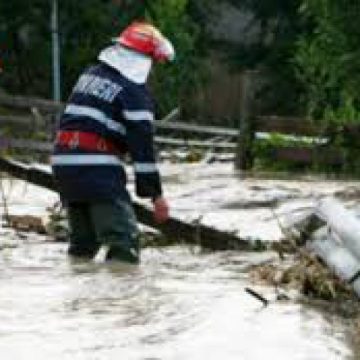 ALETĂ EMISĂ DE HIDROLOGI: Noi avertizări de COD PORTOCALIU şi COD GALBEN de inundaţii ALETĂ EMISĂ DE HIDROLOGI: Noi avertizări de COD PORTOCALIU şi COD GALBEN de inundaţii