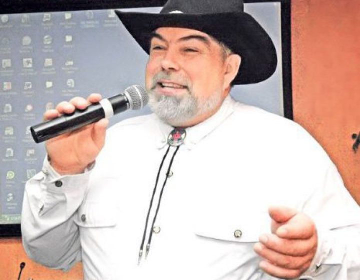 CÂNTEC ÎNTRERUPT: S-a stins interpretul de muzică ușoară Ilie Micolov