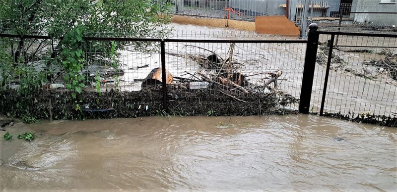 MARAMUREŞ: Un bărbat şi-a pierdut viaţa, luat de viitură MARAMUREŞ: Un bărbat şi-a pierdut viaţa, luat de viitură