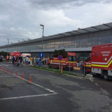 SPRAY LACRIMOGEN ÎN AIS: Cinci curse sunt întârziate din cauza incidentului din Aeroportul Sibiu şi 650 de pasageri afectaţi