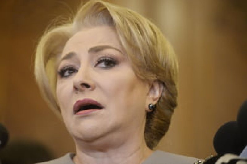 DE(Z)ORDINEA ZILEI: La câte perle scoate, Vasilica Dăncilă a ajuns de patrimoniu național la umor involuntar DE(Z)ORDINEA ZILEI: La câte perle scoate, Vasilica Dăncilă a ajuns de patrimoniu național la umor involuntar