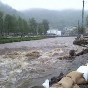 COD PORTOCALIU DE VIITURI ŞI ÎN MARAMUREŞ: Restul țării, sub cod galben până luni la miezul nopții COD PORTOCALIU DE VIITURI ŞI ÎN MARAMUREŞ: Restul țării, sub cod galben până luni la miezul nopții