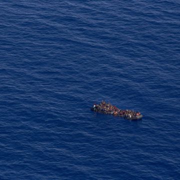 CRESC DECESELE ÎN LARG: Peste 1.000 de imigranţi s-au înecat în Marea Mediterană anul acesta CRESC DECESELE ÎN LARG: Peste 1.000 de imigranţi s-au înecat în Marea Mediterană anul acesta