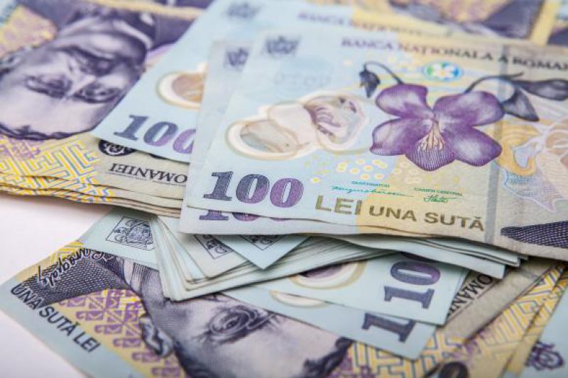 TOP 10: Lista pensiilor speciale uriaşe din Ministerul de Interne TOP 10: Lista pensiilor speciale uriaşe din Ministerul de Interne