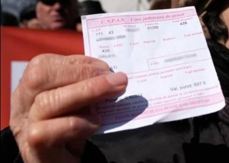 VENITURI MAI MARI: Pensiile cresc cu 10% începând de azi. Pensia minimă garantată ajunge la 640 de lei VENITURI MAI MARI: Pensiile cresc cu 10% începând de azi. Pensia minimă garantată ajunge la 640 de lei