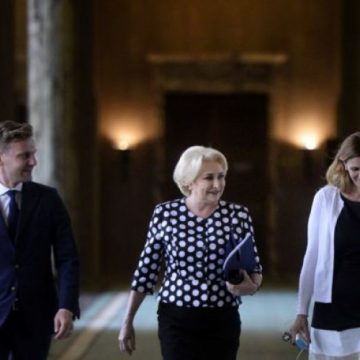 DIN PĂCATE: Cine sunt consilierii premierului Dăncilă DIN PĂCATE: Cine sunt consilierii premierului Dăncilă