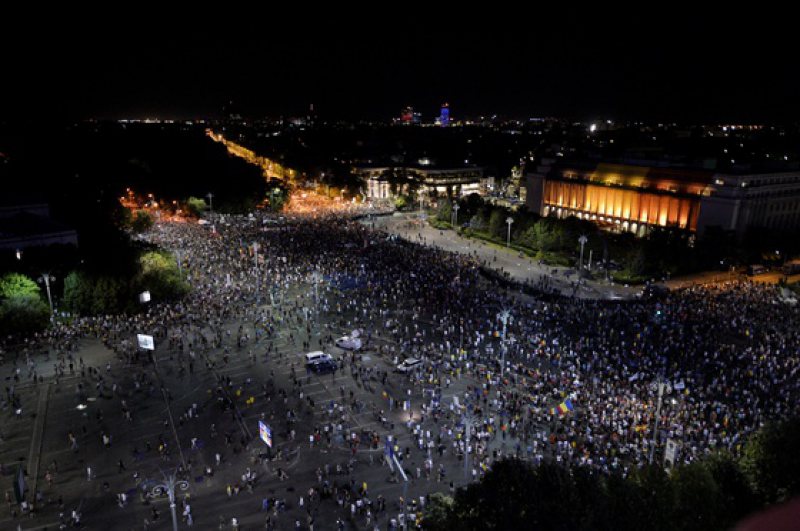 ANALIZĂ: Presa internaţională relatează despre protestele antiguvernamentale din România ANALIZĂ: Presa internaţională relatează despre protestele antiguvernamentale din România