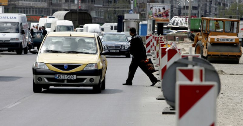 BINE DE ȘTIUT: Zile de sărbătoare religioasă. Restricţii impuse pe autostrăzi şi drumuri naţionale intens circulate, pentru 14 şi 15 august BINE DE ȘTIUT: Zile de sărbătoare religioasă. Restricţii impuse pe autostrăzi şi drumuri naţionale intens circulate, pentru 14 şi 15 august
