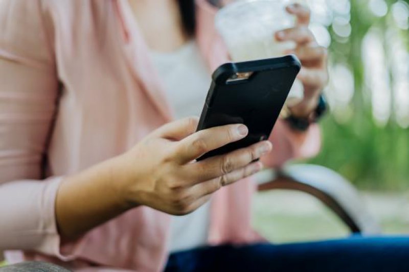 EXPERȚI: Breşă de securitate la WhatsApp. Hackerii pot trimite mesaje în numele tău EXPERȚI: Breşă de securitate la WhatsApp. Hackerii pot trimite mesaje în numele tău