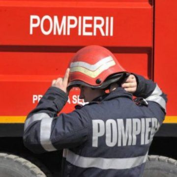 DESCOPERIRE MACABRĂ: Un cadavru a fost găsit sub un pod