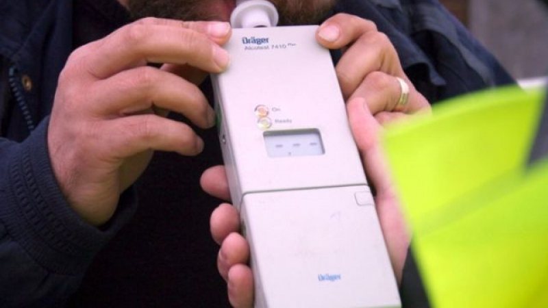 PERICOL PE ȘOSELE: Prins beat criță la volan PERICOL PE ȘOSELE: Prins beat criță la volan