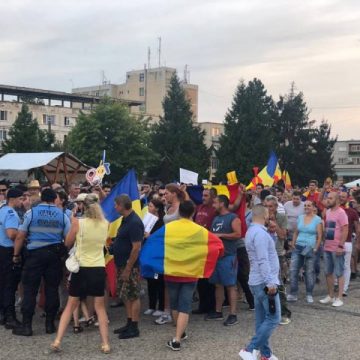 VOCEA STRĂZII: Maramureșenii critică abuzurile din timpul protestelor VOCEA STRĂZII: Maramureșenii critică abuzurile din timpul protestelor