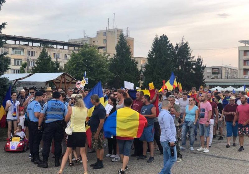 VOCEA STRĂZII: Maramureșenii critică abuzurile din timpul protestelor VOCEA STRĂZII: Maramureșenii critică abuzurile din timpul protestelor