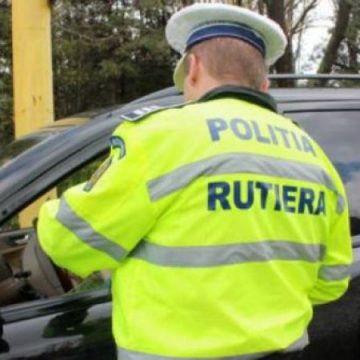 CONTROALE PE ȘOSELE: Zeci de șoferi amendați din cauza vitezei CONTROALE PE ȘOSELE: Zeci de șoferi amendați din cauza vitezei