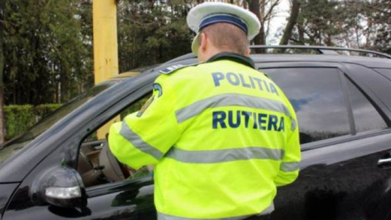 CONTROALE PE ȘOSELE: Zeci de șoferi amendați din cauza vitezei CONTROALE PE ȘOSELE: Zeci de șoferi amendați din cauza vitezei